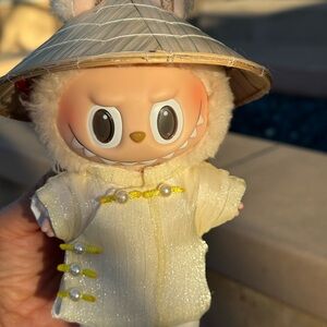 Vietnamese Áo Dài Dress For Labubu With Hat - Gen 1,2,3 - Labubu Clothes - 3 PCS